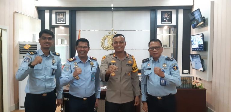 Kepala Kantor Imigrasi Kelas III Non TPI Palopo lakukan silaturahmi ke POLRES Kota Palopo