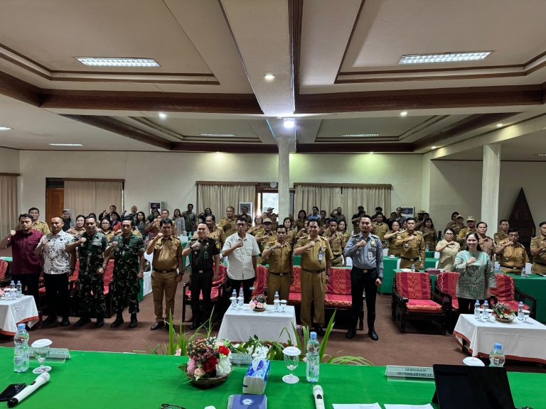Rapat Koordinasi Tim Pengawasan Orang Asing atau Timpora Tingkat Kabupaten dan Tingkat Kecamatan Sekabupaten Toraja Utara Selasa 10 September 2024